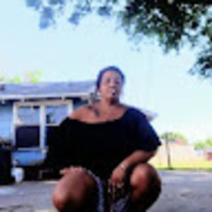 Meet your Posher, Anita